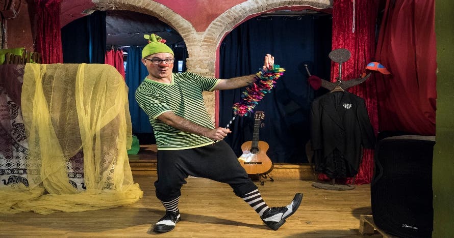 MúSIcMuSIcAndiS: clown, música y más...