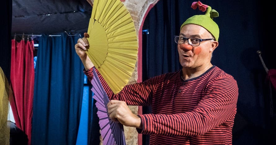 MúSIcMuSIcAndiS: clown, música y más...