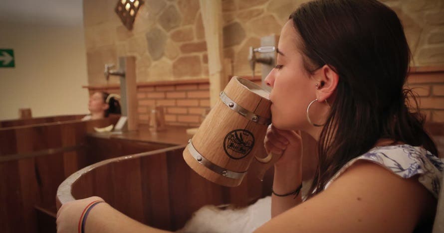 Sumérgete en la cerveza, descubre el Beer Spa de ensueño - Alicante