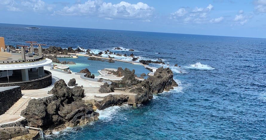 Skywalk, Fanal, Piscinas Volcánicas de Porto Moniz y más...en 4x4 Tour