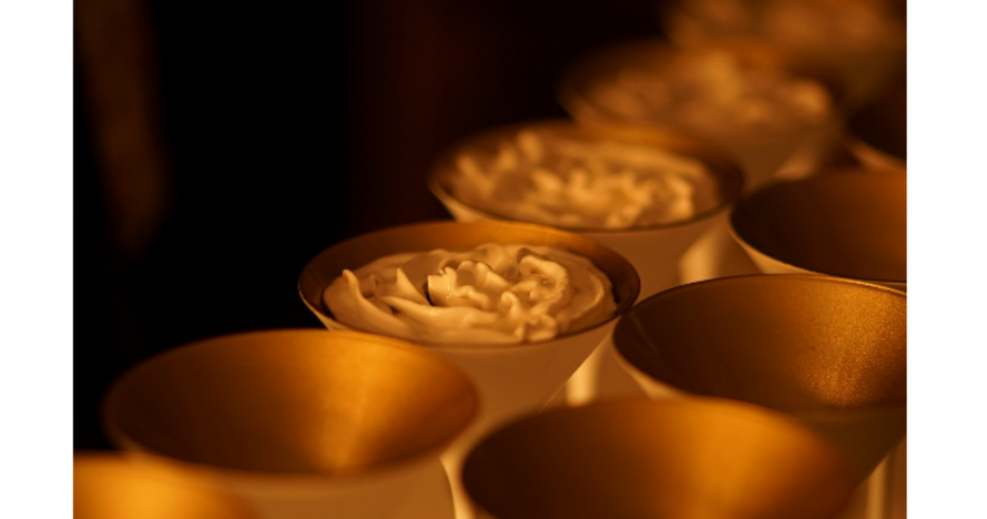 Experiencia gastronómica clandestina: cena en un lugar secreto