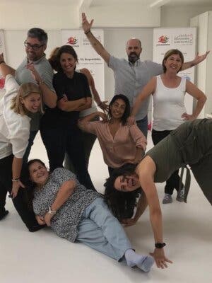 Risas y bienestar: taller para liberar estrés y relajarse