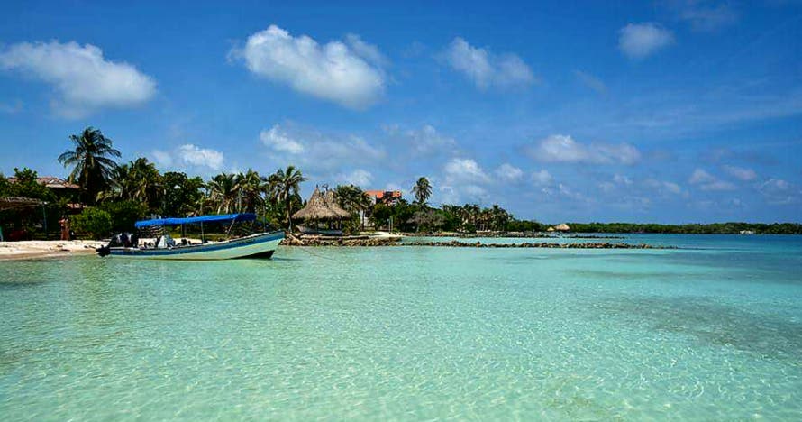 Tour Isla Múcura y Santa Cruz del Islote bus y lancha