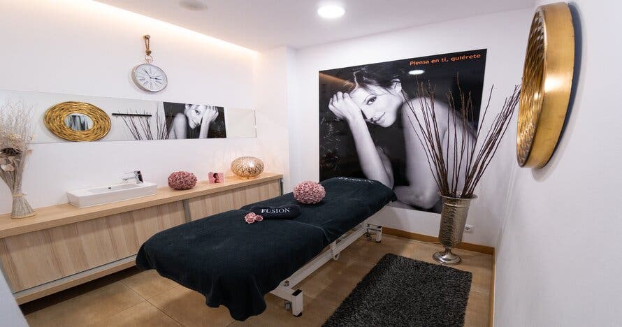 Renueva tu piel con este exclusivo tratamiento facial Premier
