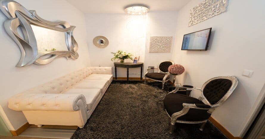 Renueva tu piel con este exclusivo tratamiento facial Premier