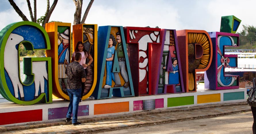 Tour a Guatapé desde Medellín