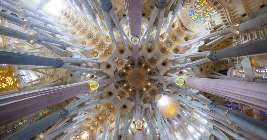 Park Güell y Sagrada Familia, la magia de Gaudí en Barcelona