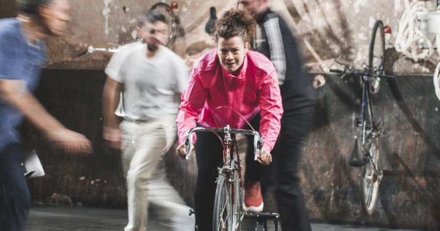 Instrucciones para caminar sobre el alambre