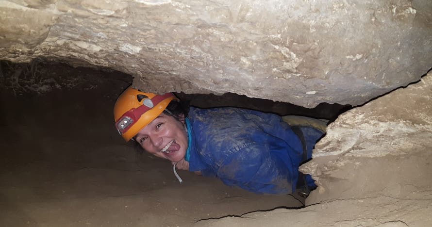 Espeleología + escalada + tirolina = Diversión en familia