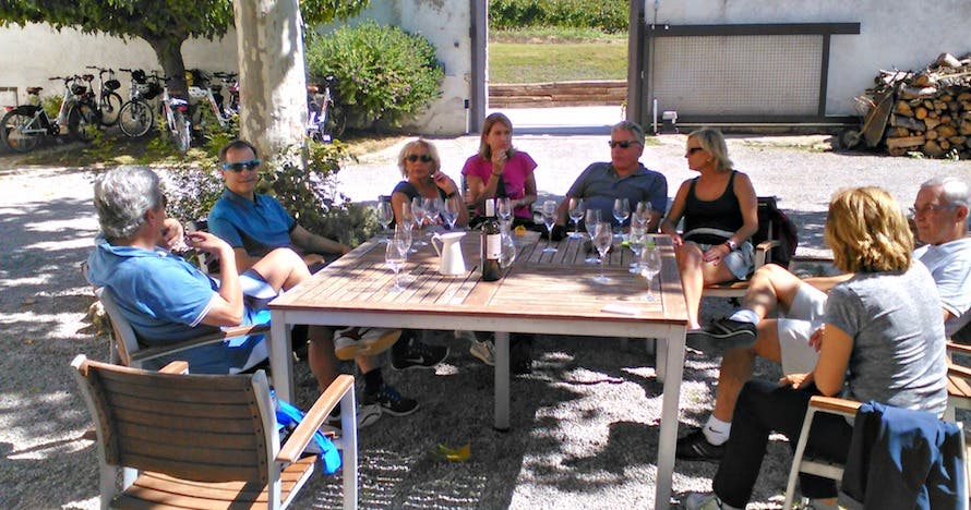 Bike & Taste - Ruta autoguiada en bici eléctrica + Cata de vinos
