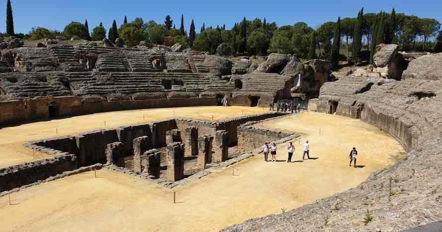 Visita guiada a las ruinas de Itálica