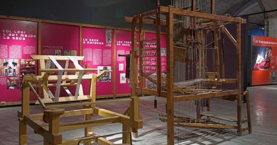 Entrada al Museo del Agua y el Textil de Manresa (MAT)