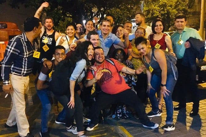 Descubre la vida nocturna de Miraflores con Bar Crawl Lima