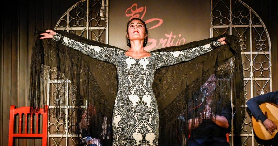 Espectáculo de flamenco local
