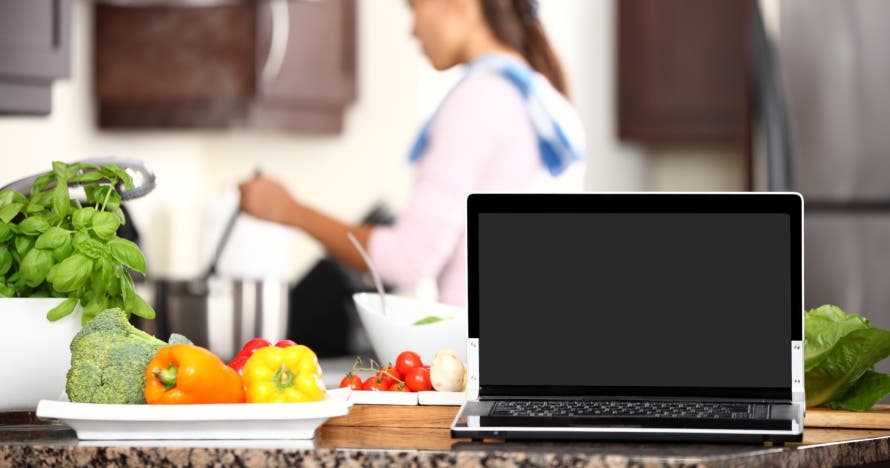 Manipulador de alimentos: prevención riesgos laborales por la Covid-19