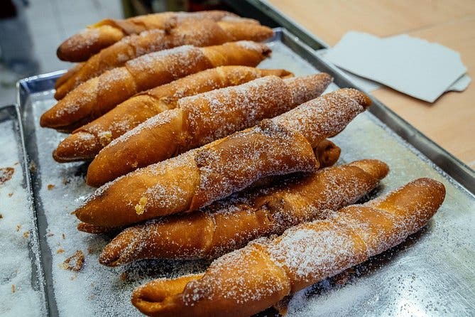 Las 10 degustaciones de Lima con lugareños: tour privado de comida callejera
