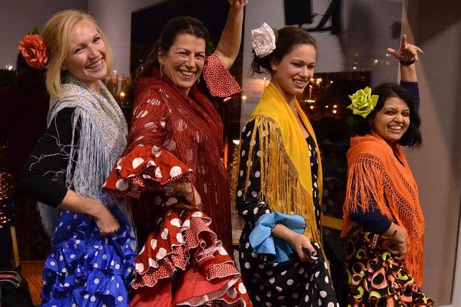 Clase de Baile Flamenco en Sevilla con Opcional Traje de Flamenco 