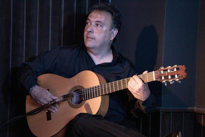 Espectáculo Flamenco Local en El Cortijo