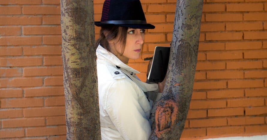 Súper detective en prácticas