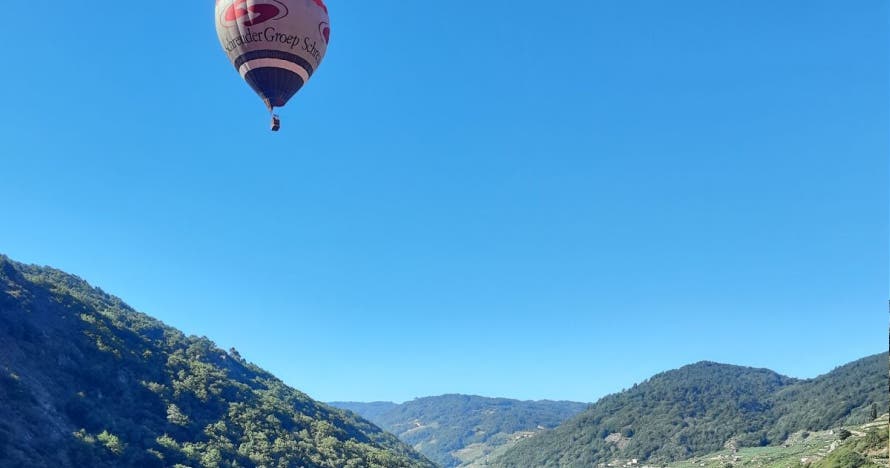 Vuelo en globo en Ribeira Sacra