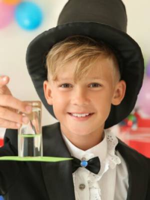 Taller de Magia para nios: trucos alucinantes con Ins la Maga foto 5