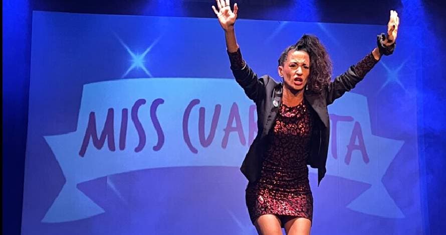 Miss Cuarenta (Diario de una cuarentona) - Rocío Raval