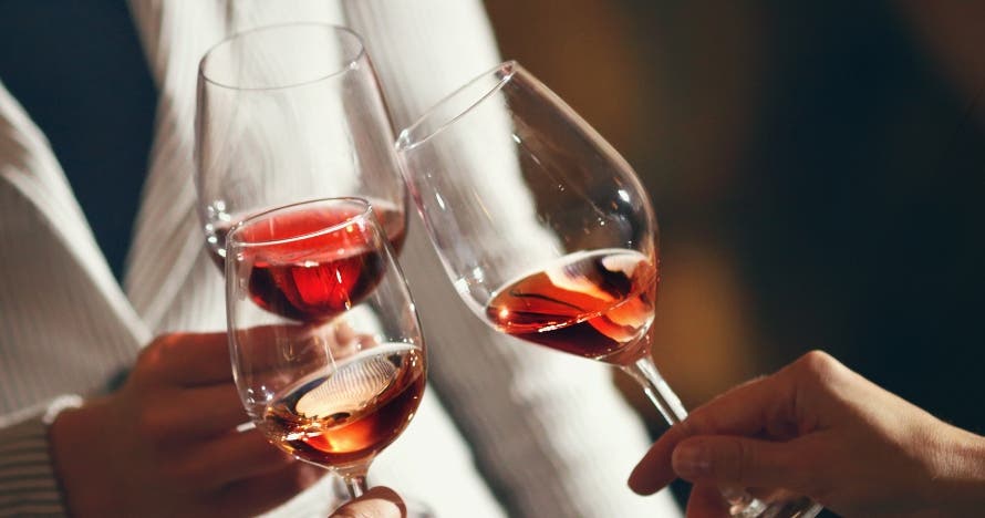 Visita a la bodega, ruta a caballo y cata de 3 vinos con pinchos