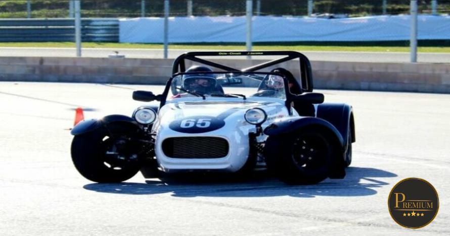 Vive la emoción de conducir coches diseñados para el drift en Jarama