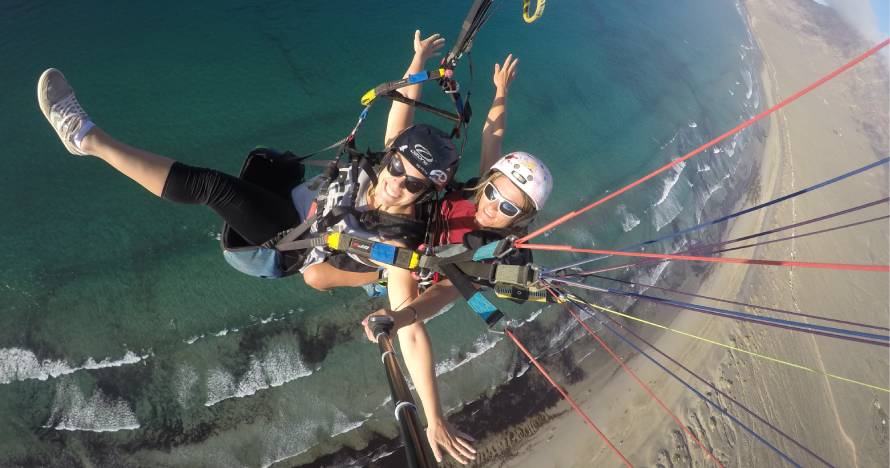 Tandem paragliding (vuelo biplaza en parapente)