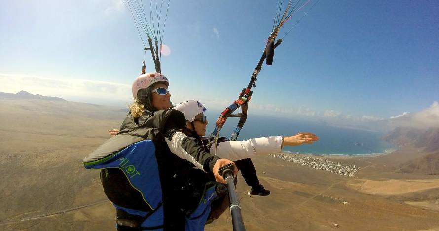 Tandem paragliding (vuelo biplaza en parapente)