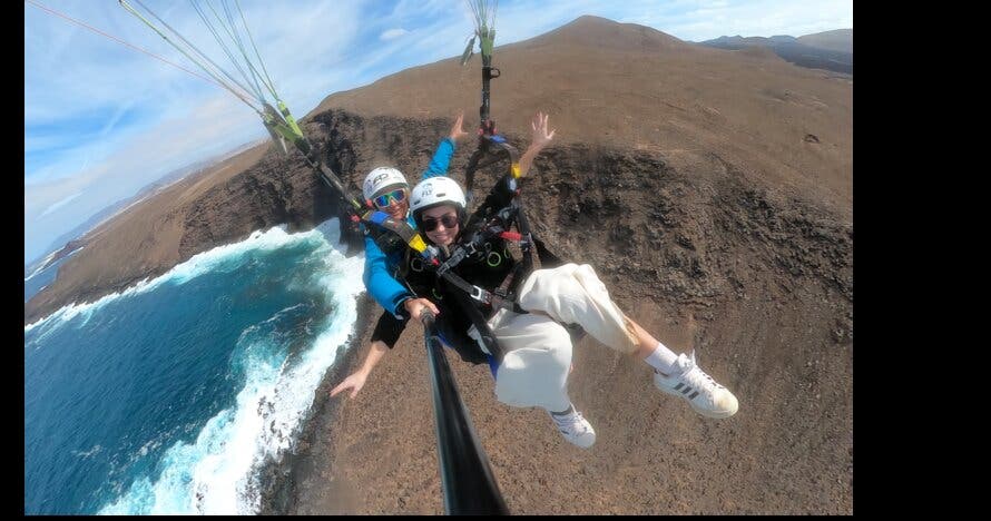 Tandem paragliding (vuelo biplaza en parapente)
