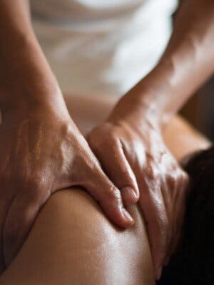 Relajación total: Masaje corporal con aceites esenciales 50 minutos
