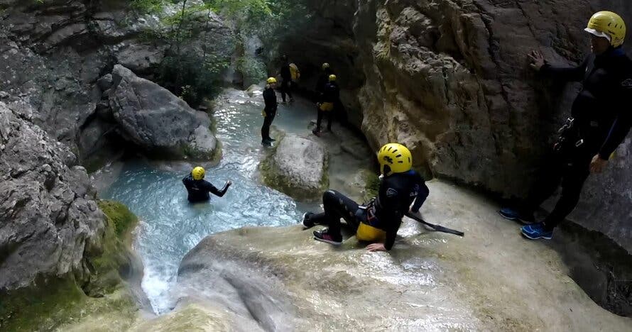 Descenso de barrancos: iniciación o perfeccionamiento - Zona Collegats