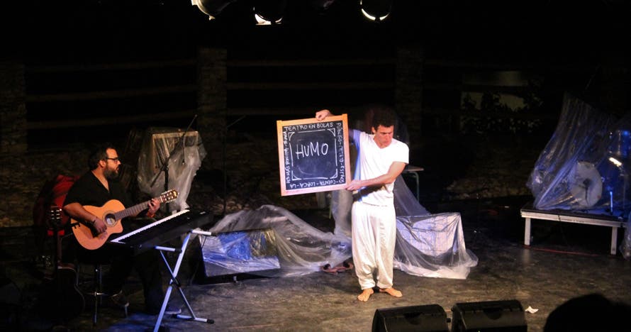Teatro en bolas