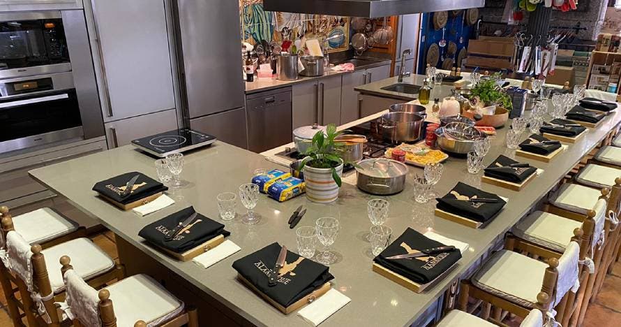 Bono regalo, clases de cocina en la escuela  Alambique