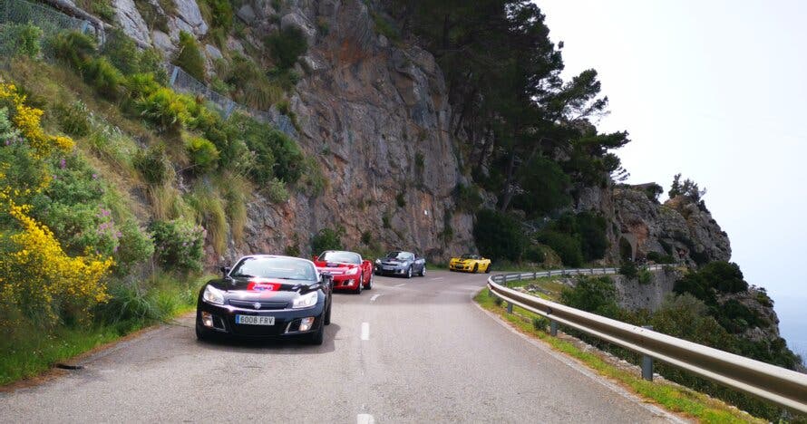 Excursión (2,5h) por Mallorca conduciendo un coche cabrio