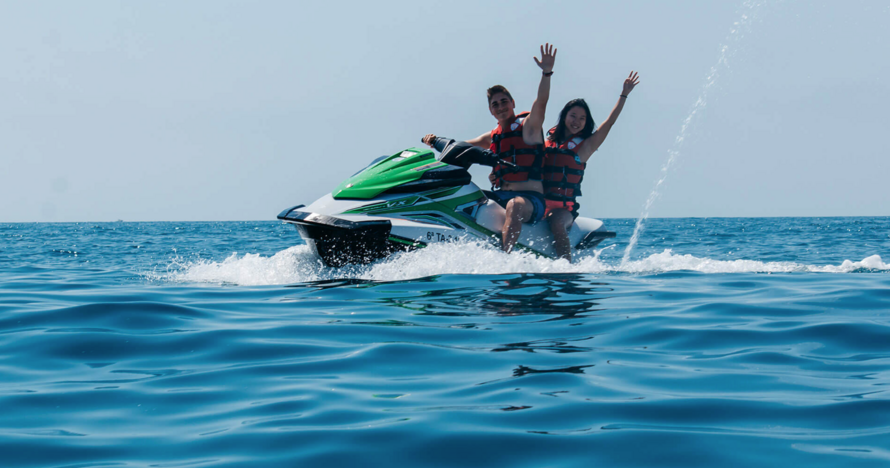 Nàutic Parc: Ruta guiada de jet ski en las playas de Salou