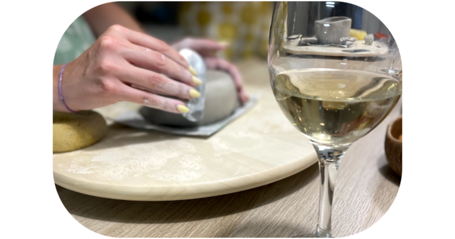Pottery&Wine: crea cuencos mientras disfrutas de la experiencia