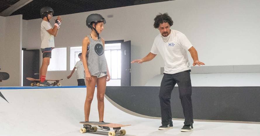 Sesiones de skate y surfskate en Barcelona