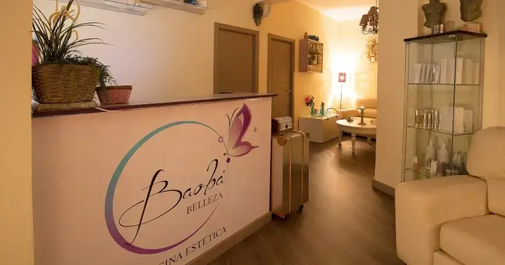 Eliminación de manchas y marcas de acné con láser IPL