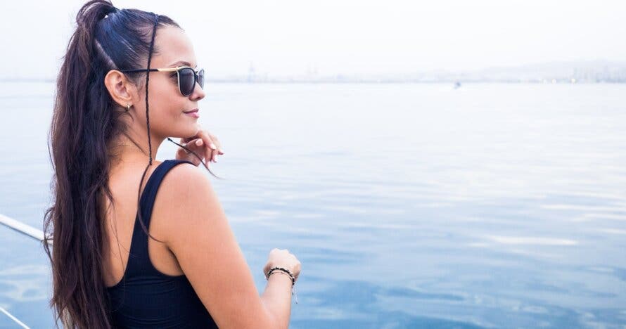 Paseo en Catamarán de Vela por la Bahía de Málaga