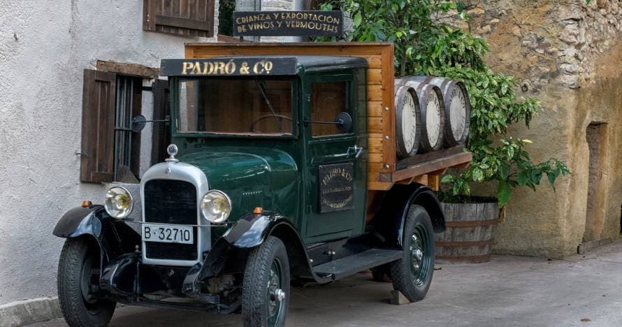 Sumérgete en el fascinante mundo del vermut en Casa Vermouth Padró