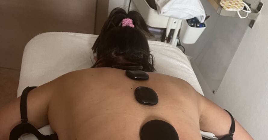 Mejora tu salud con terapia floral, masajes y kinesiología