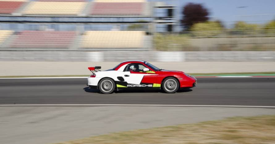 Porsche Boxster de competición circuito largo en Circuito Monteblanco