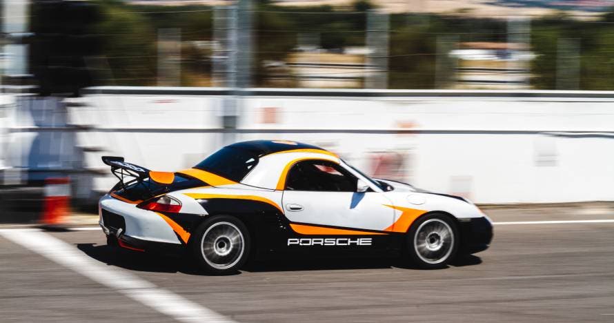 Porsche Boxster de competición circuito largo en Circuito Monteblanco