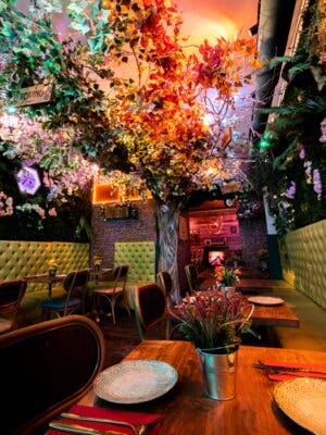 Menú in Love en el Jardinet de Gràcia: cena romántica en Barcelona