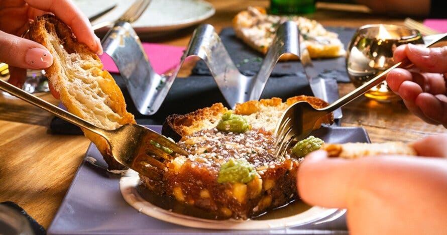 Menú in Love en el Jardinet de Gràcia: cena romántica en Barcelona