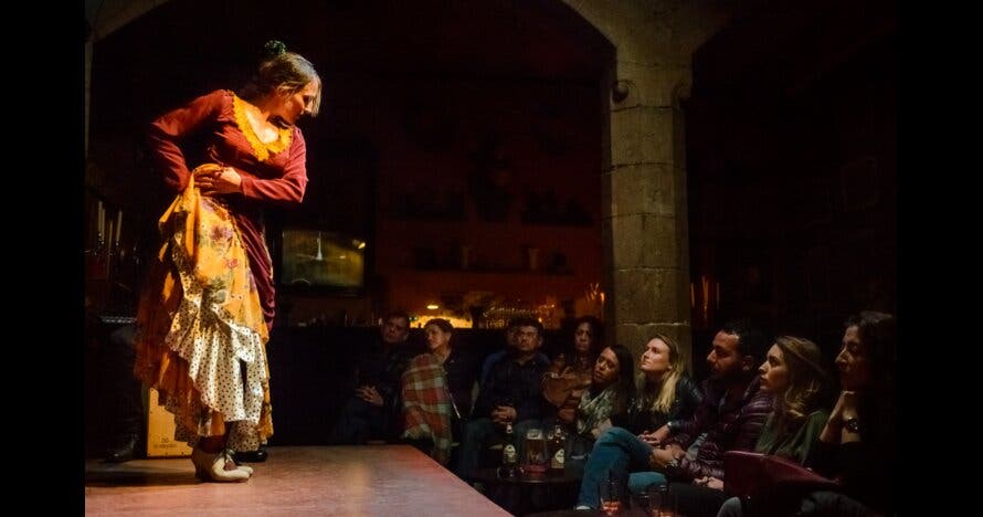 Tour ciutat Vella, show de flamenco y cena de tapas en el Born