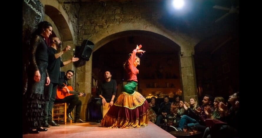 Tour ciutat Vella, show de flamenco y cena de tapas en el Born