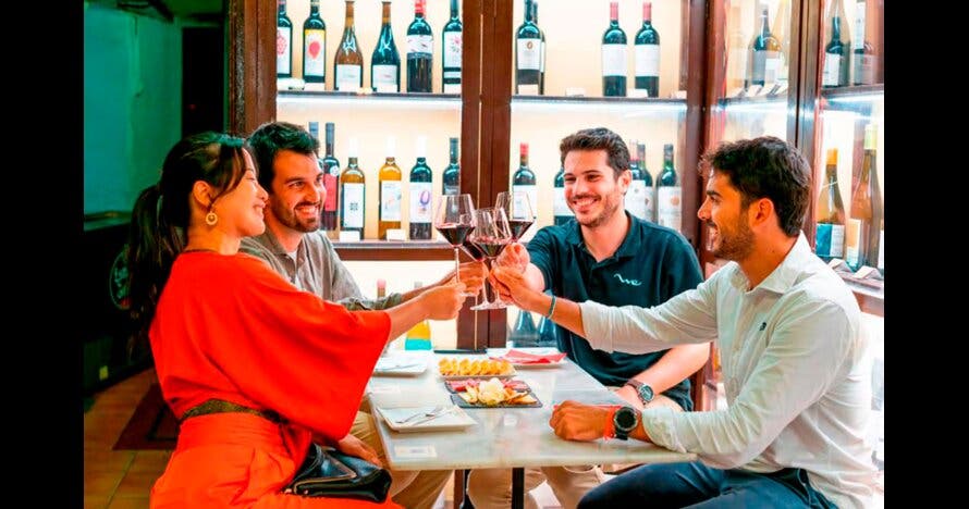 Tour ciutat Vella, show de flamenco y cena de tapas en el Born